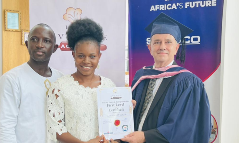 Cérémonie de remise des diplômes Chez Bread Avenue Academy