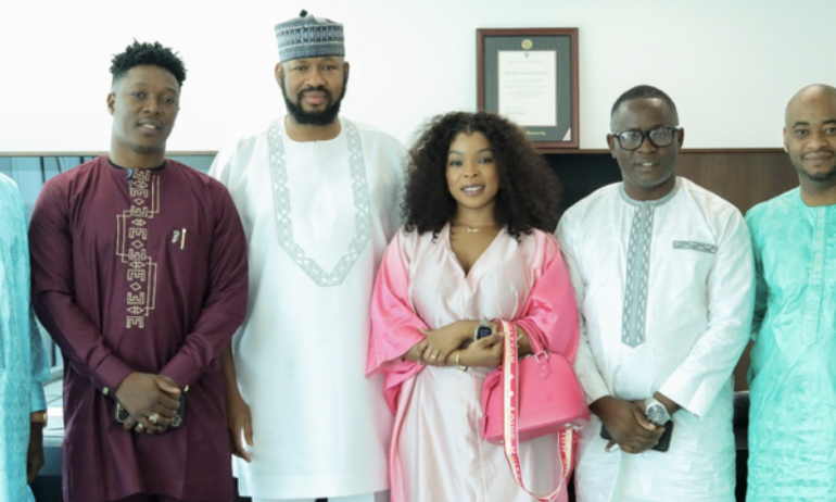 Le Groupe SONOCO s’engage pour l’éducation avec la Fondation SoulBang’s et Manamba Kanté