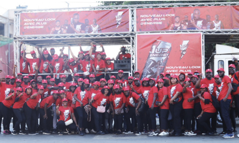 Une vague rouge déferle sur Conakry avec 1Up Energy !